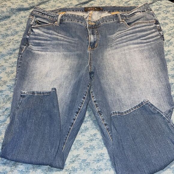 Torrid Jeans - Picture 2 of 2